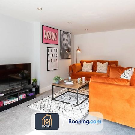 Stylish Town Centre Apartment by Movida Harrogate Exterior photo