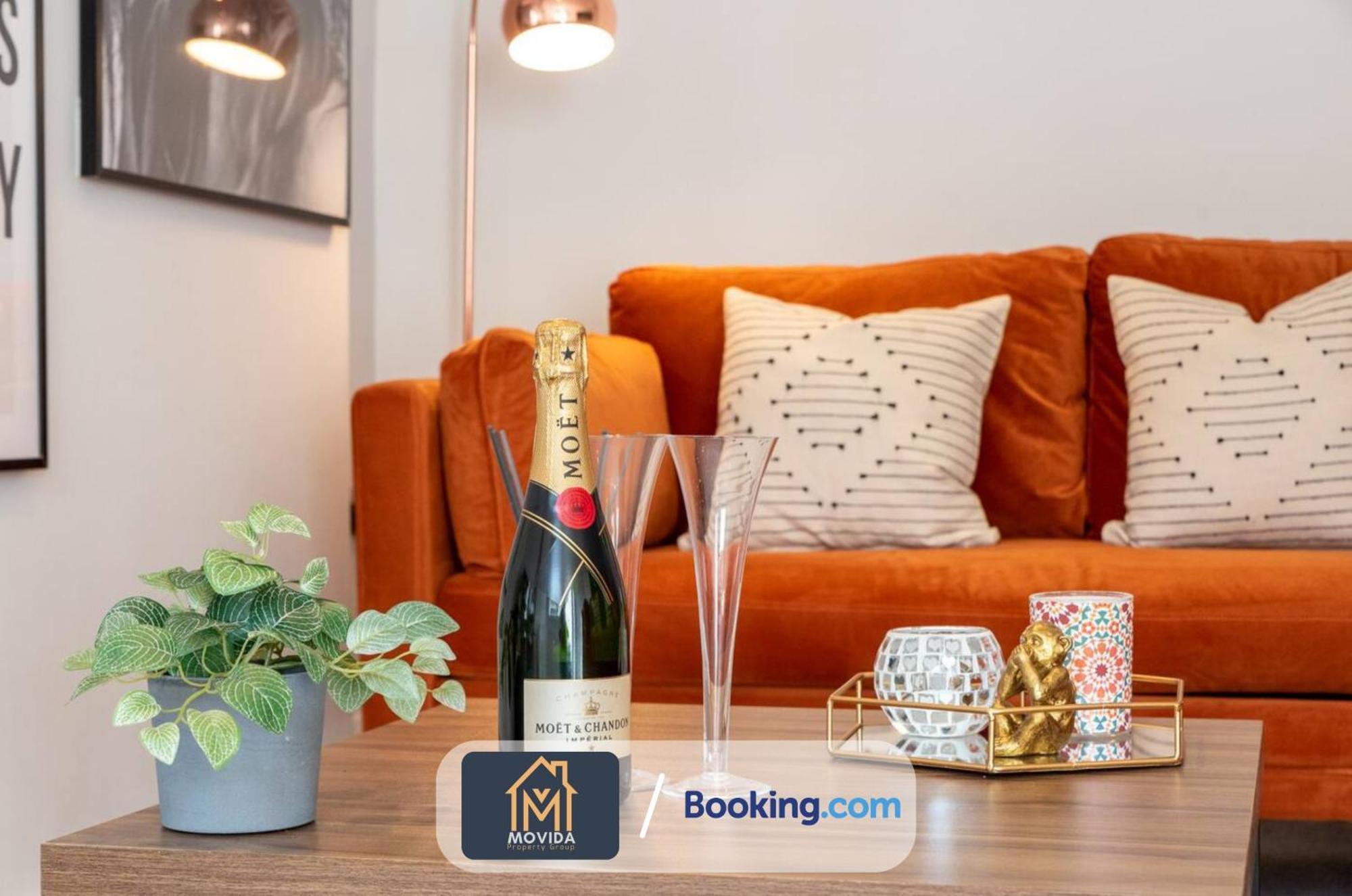Stylish Town Centre Apartment by Movida Harrogate Exterior photo