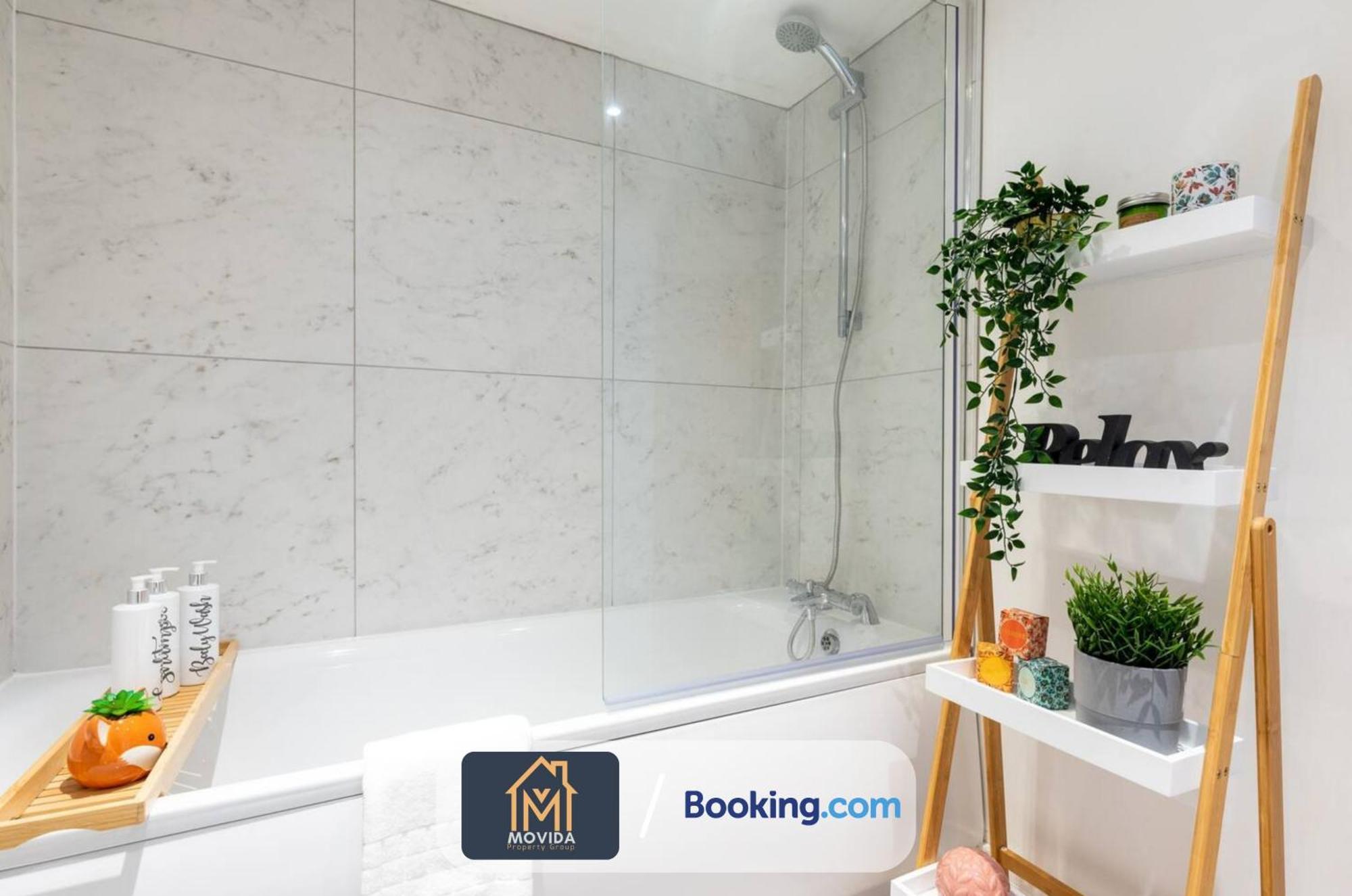 Stylish Town Centre Apartment by Movida Harrogate Exterior photo